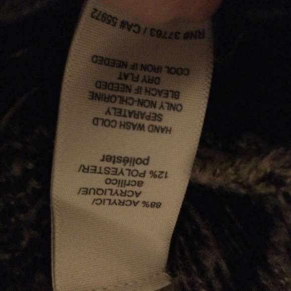 Rafaella weekend women’s poncho, size Large, excellent used condition! - Picture 5 of 5